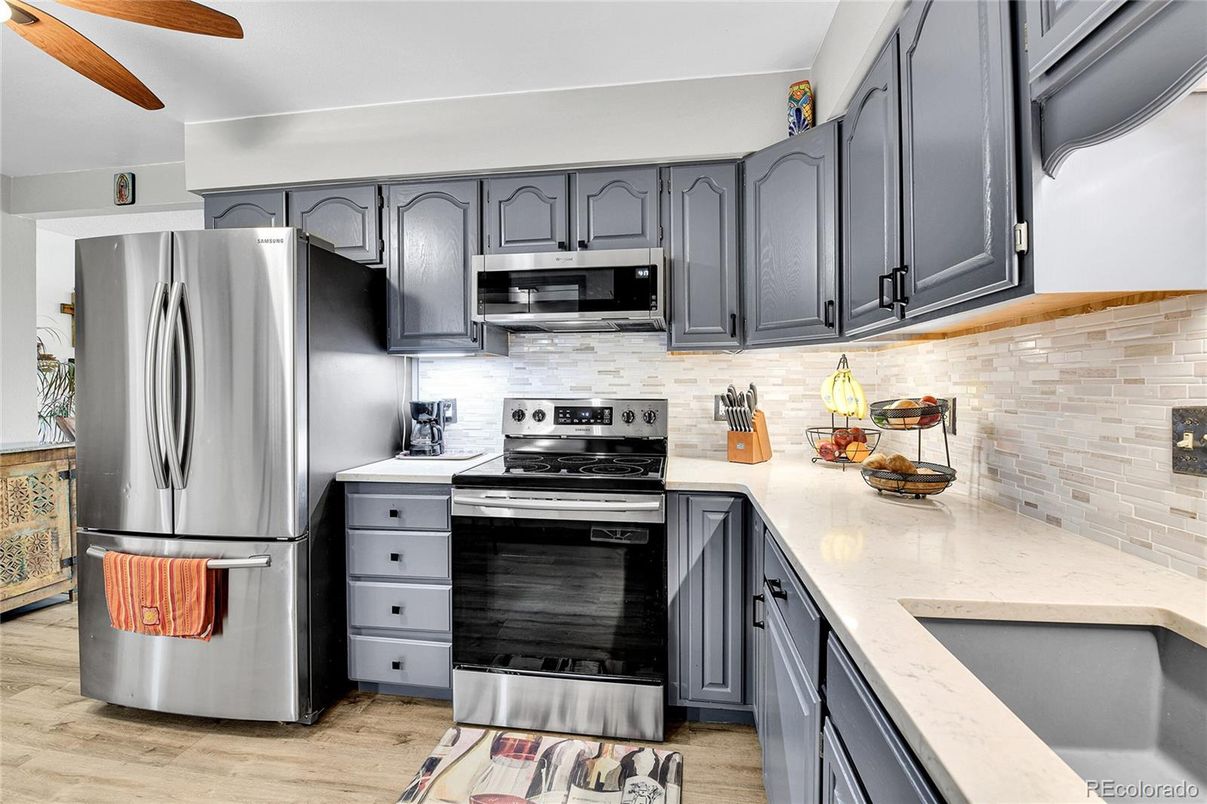 Interior, Kitchen, Stainless Steel Appliances, Wood Texture Flooring