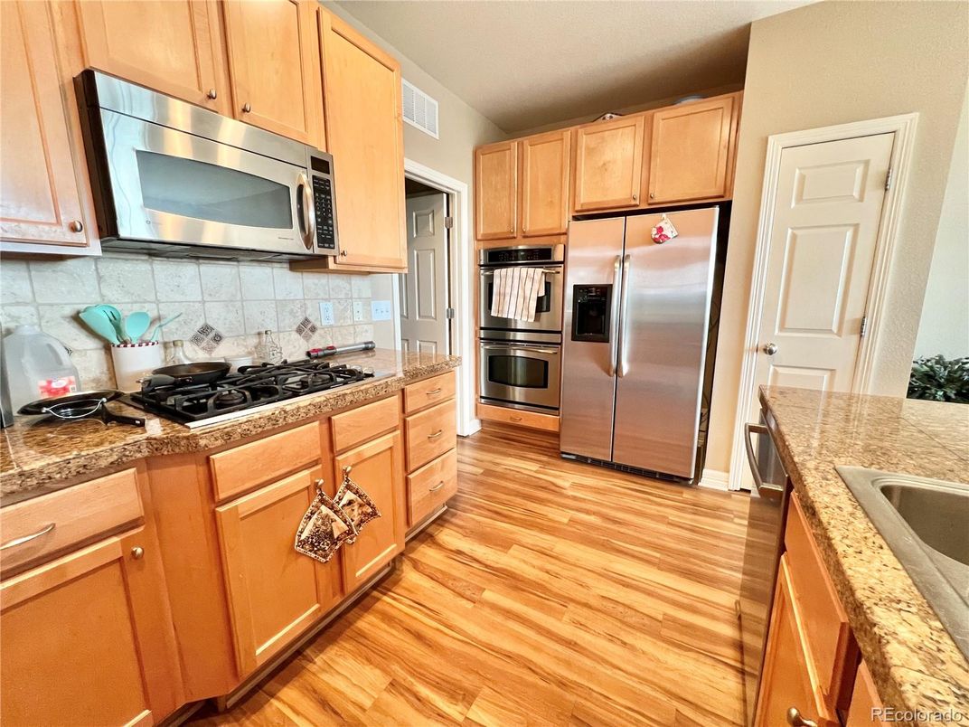 Interior, Kitchen, Stainless Steel Appliances, Wood Texture Flooring