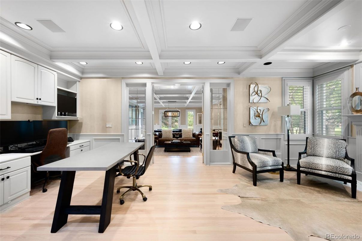 Home Office, Interior, Recessed Lighting, Wood Texture Flooring