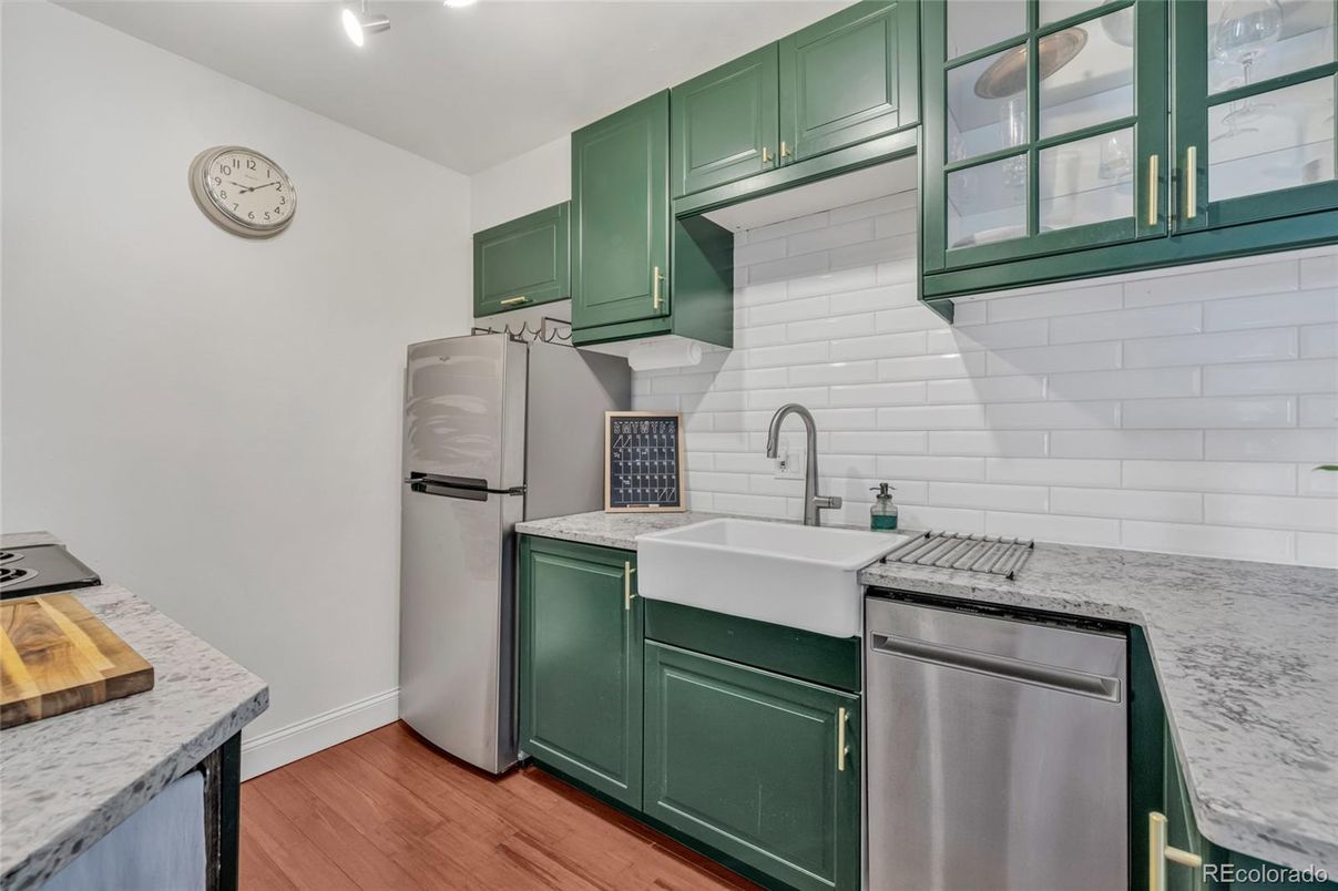 Interior, Kitchen, Stainless Steel Appliances, Wood Texture Flooring