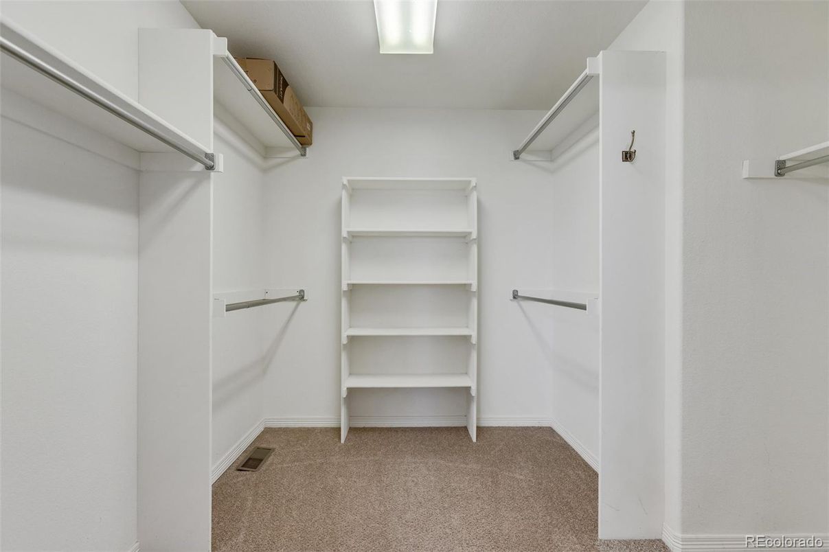 Interior, Walk-in Closets