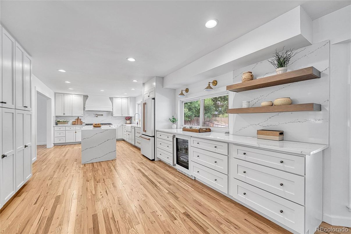 Interior, Kitchen, Marble Walls, Recessed Lighting, Wood Texture Flooring