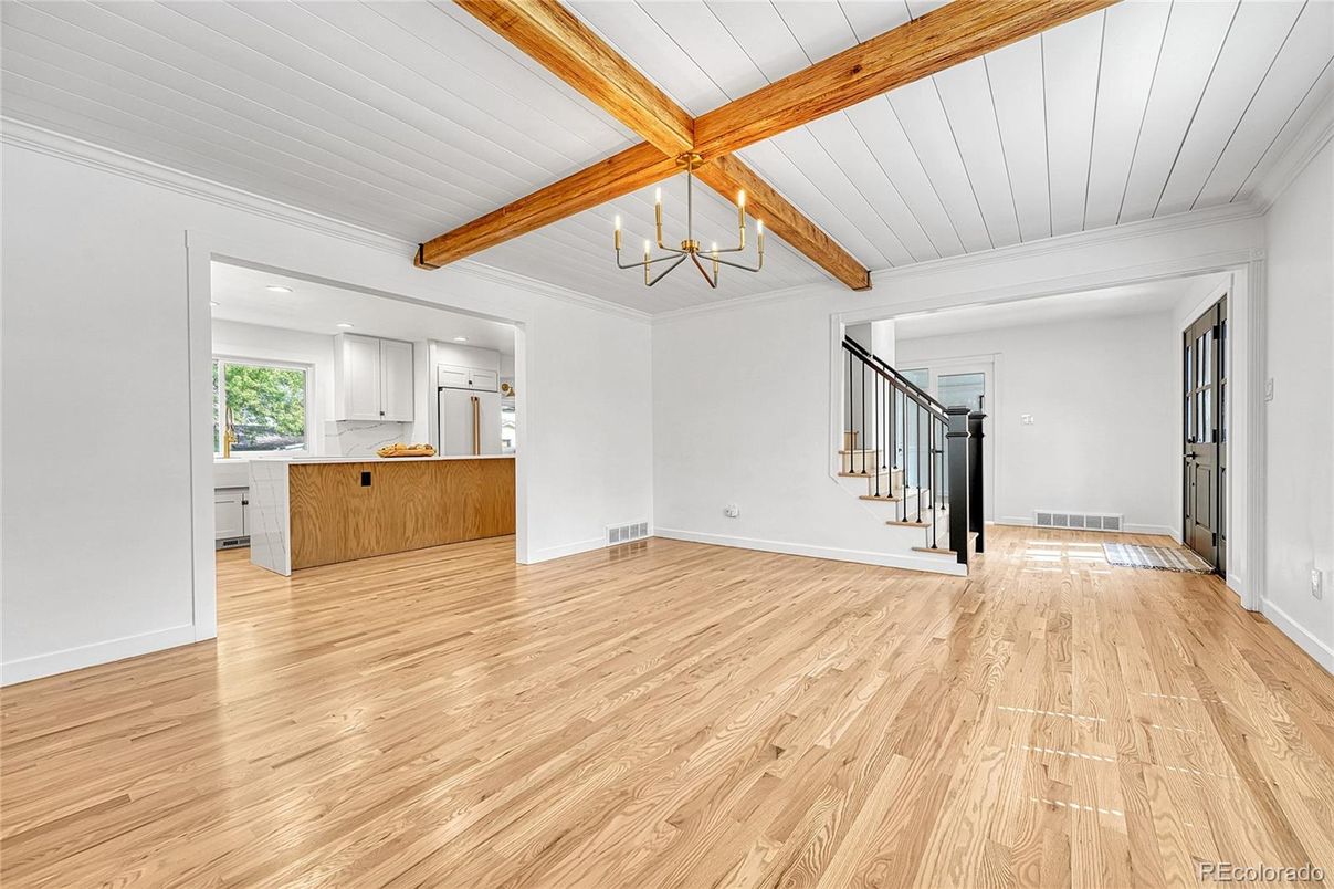Empty room, Interior, Recessed Lighting, Wooden Beams, Wood Texture Flooring