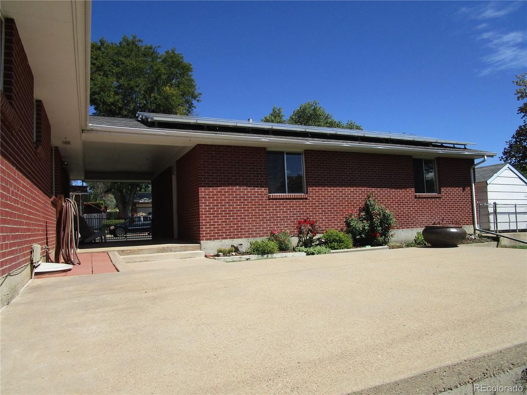 Exterior, Solar Panels