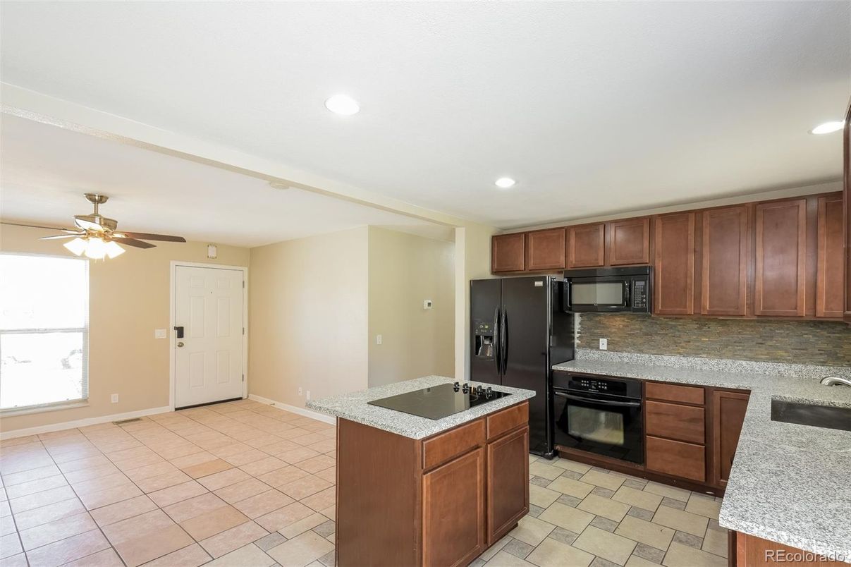 Interior, Kitchen, Recessed Lighting