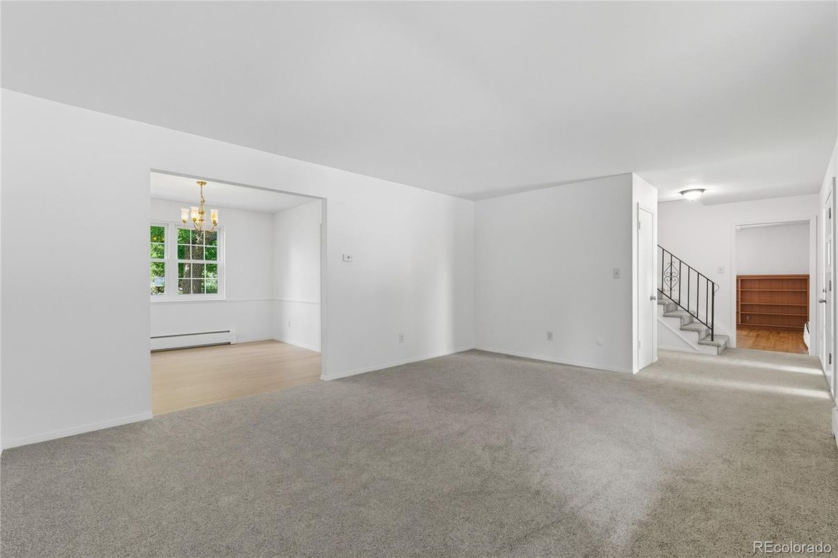 Chandelier, Empty room, Interior, Wood Texture Flooring