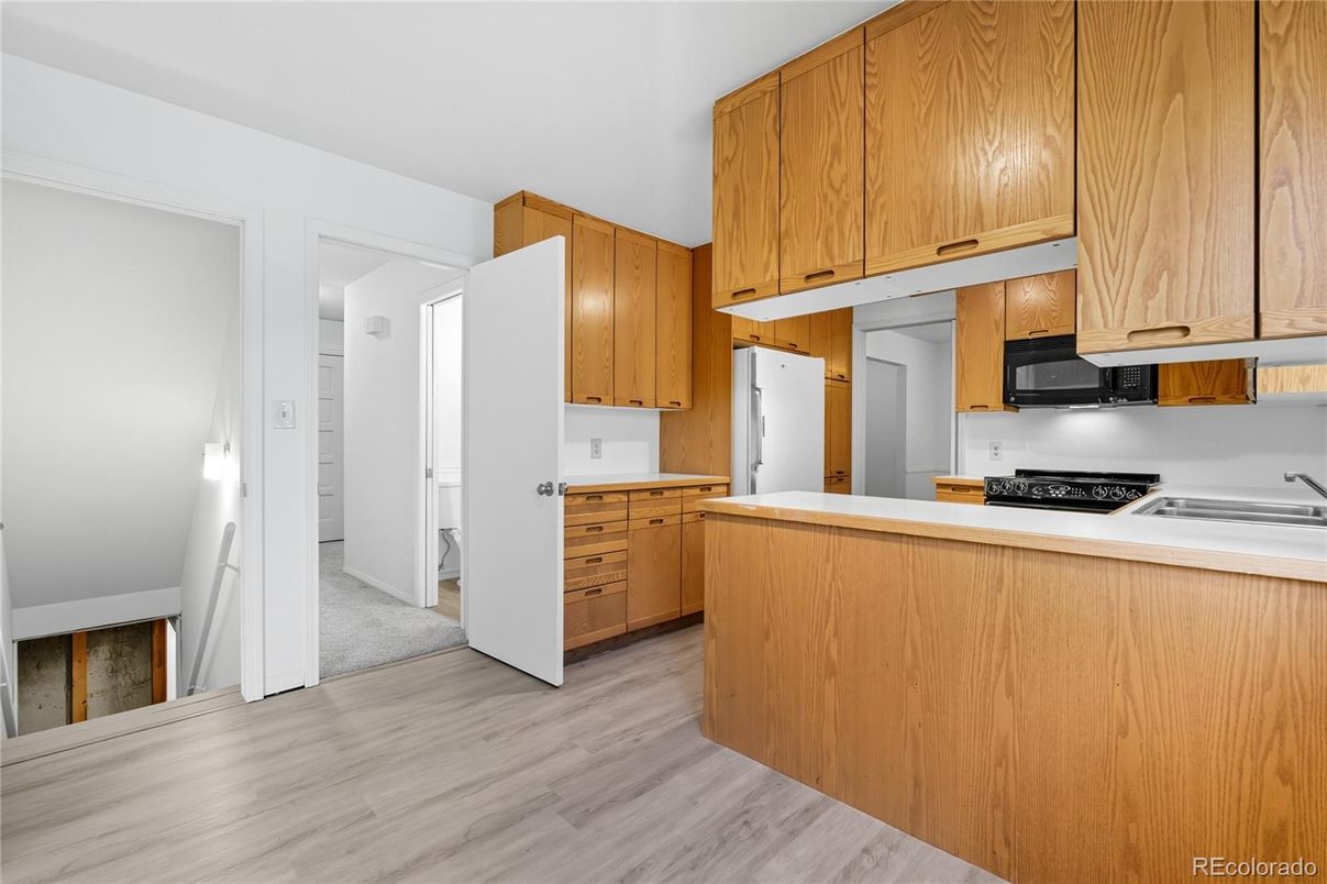 Interior, Kitchen, Wood Texture Flooring