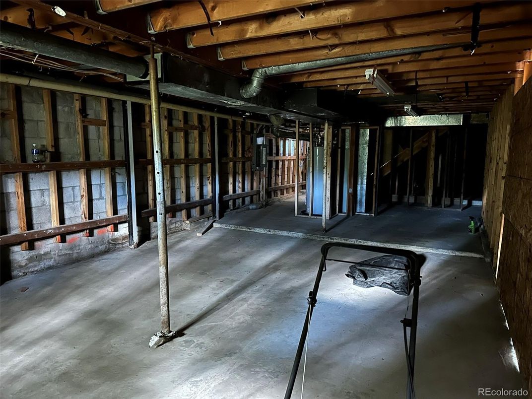 Interior, Wooden Beams