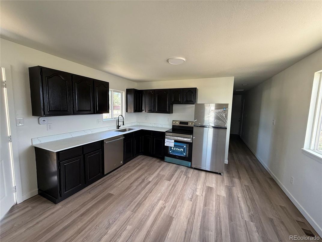 Interior, Kitchen, Stainless Steel Appliances, Wood Texture Flooring