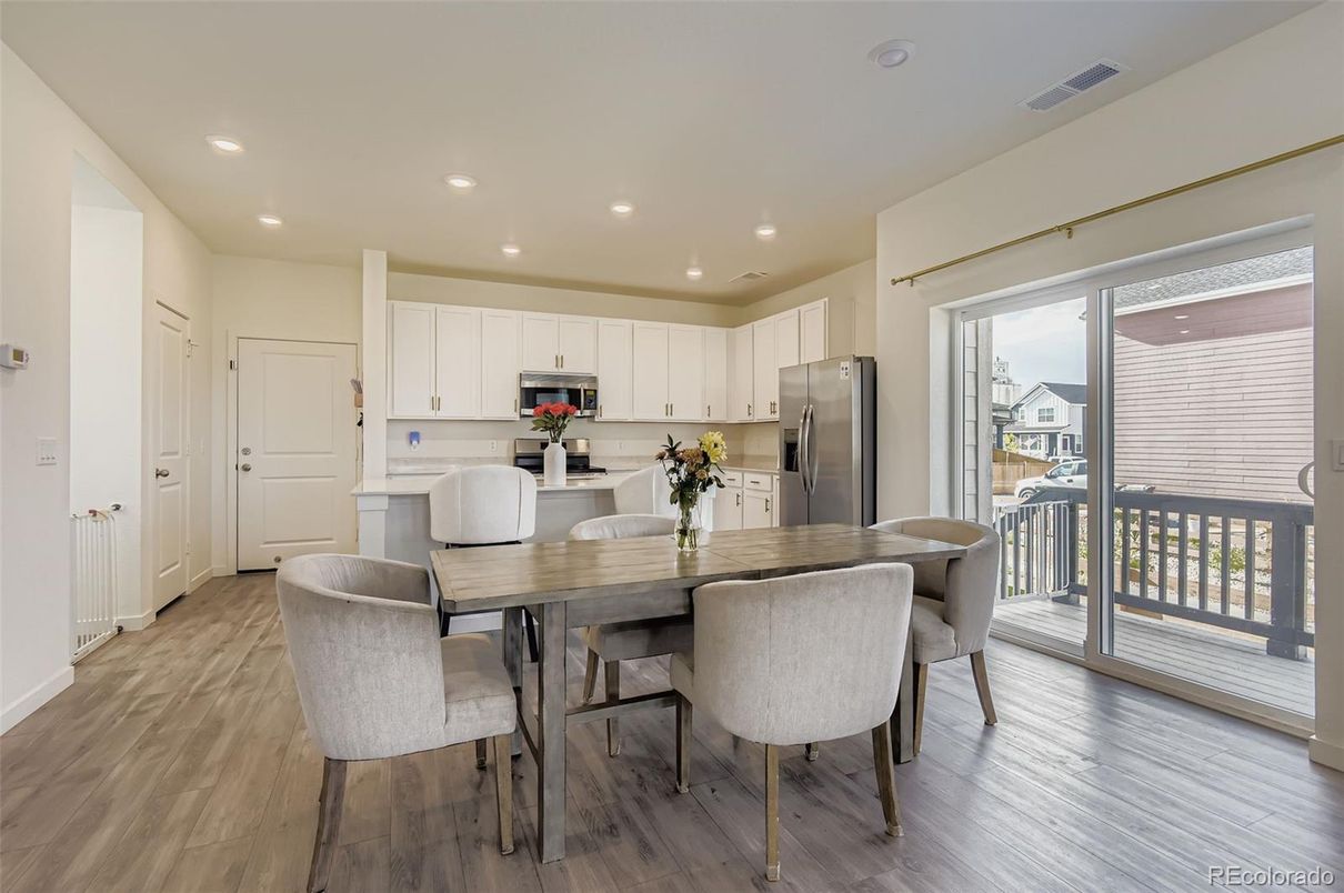 Dining room, Interior, Kitchen, Recessed Lighting, Wood Texture Flooring