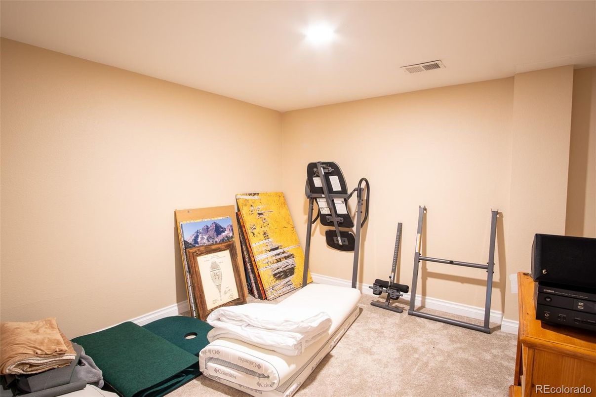 Fitness Equipment, Interior, Recessed Lighting