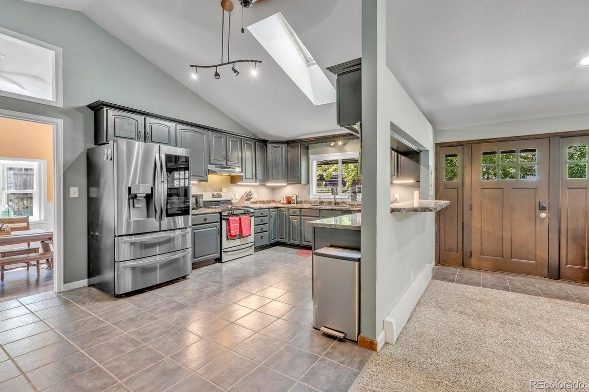 Interior, Kitchen, Pendant Lights, Recessed Lighting
