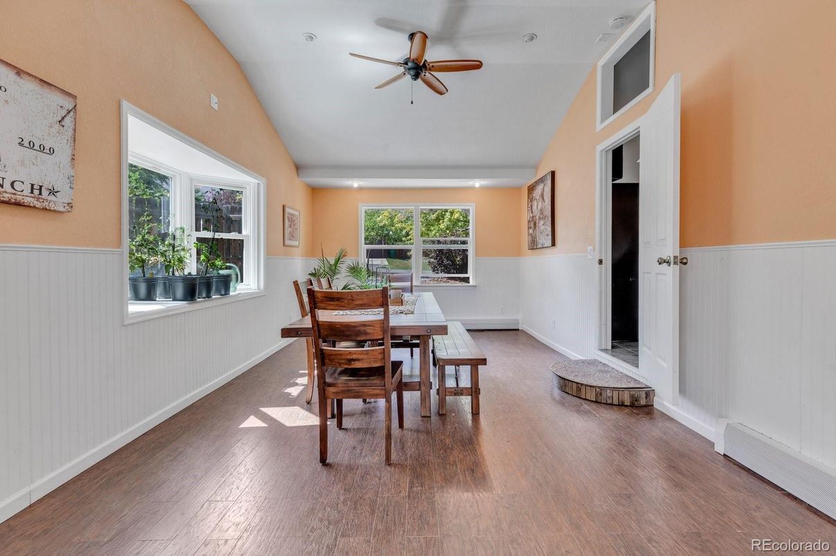 Dining room, Interior, Recessed Lighting, Wood Texture Flooring