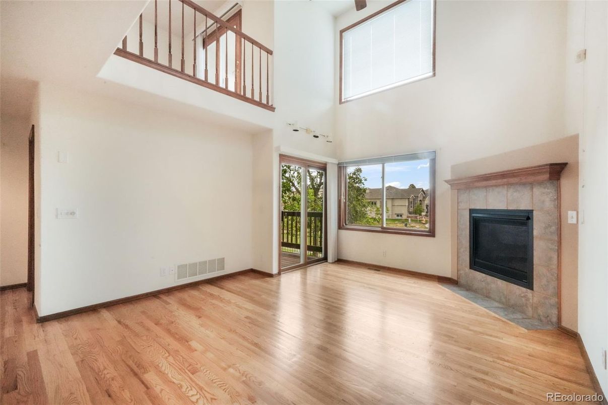 Empty room, Fireplace, Interior, Wood Texture Flooring