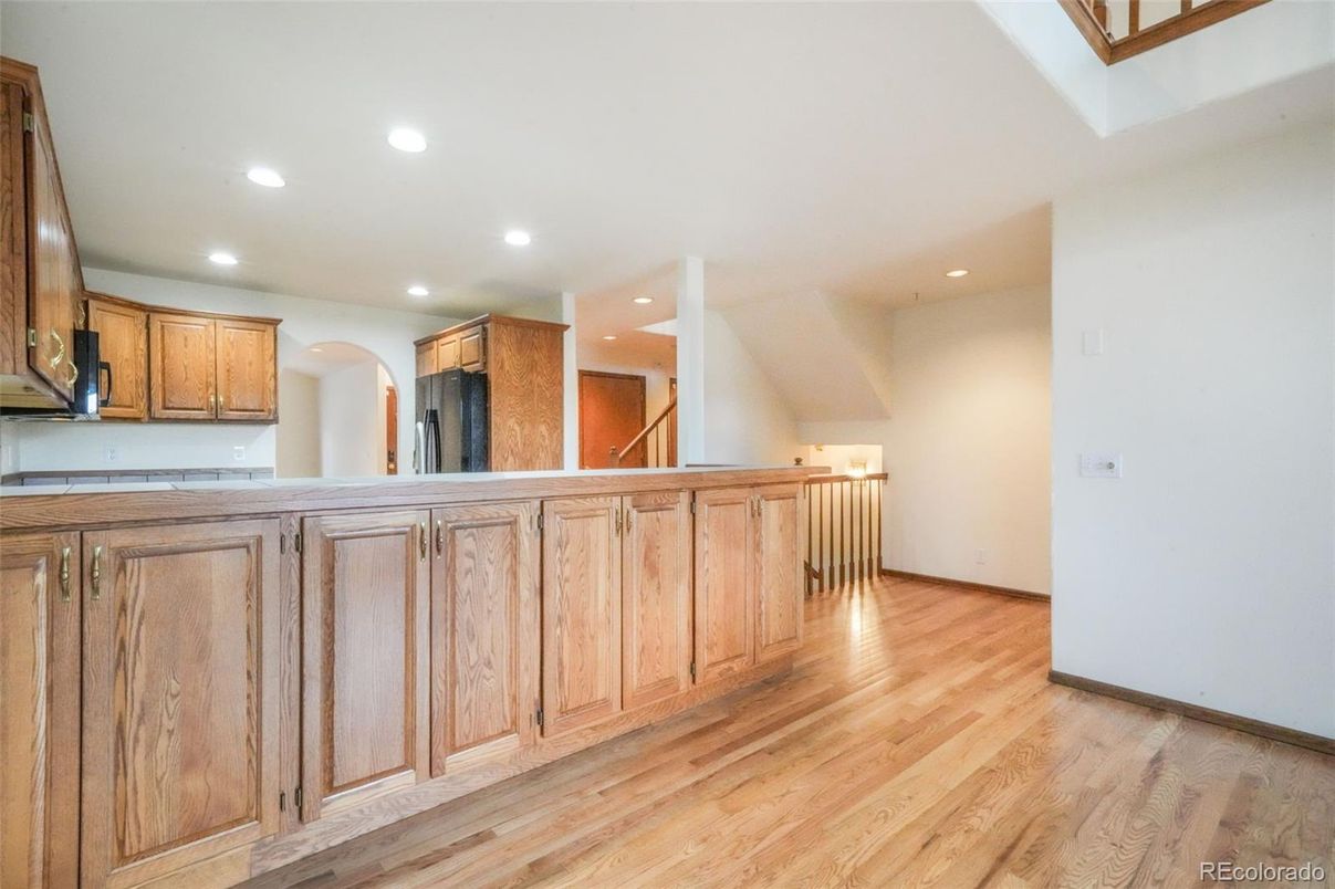 Interior, Kitchen, Recessed Lighting, Wood Texture Flooring