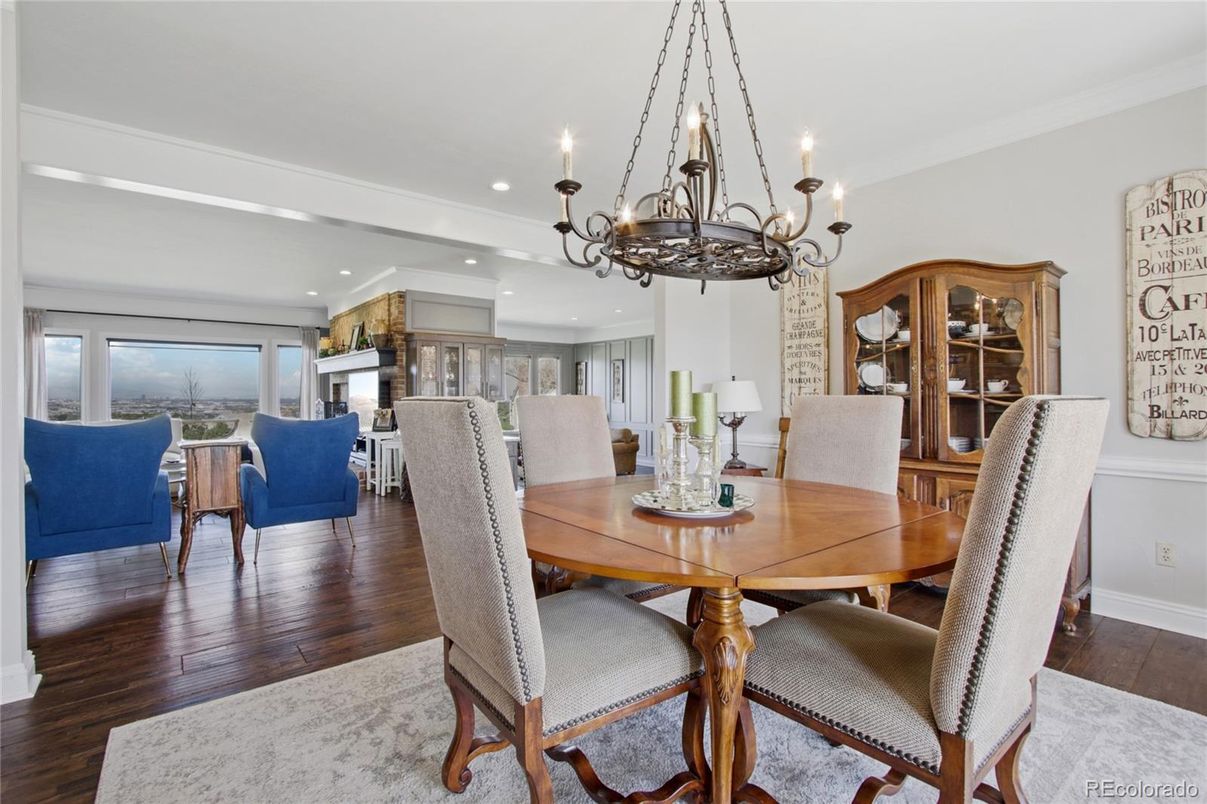 Chandelier, Dining room, Interior, Living room, Recessed Lighting, Wood Texture Flooring