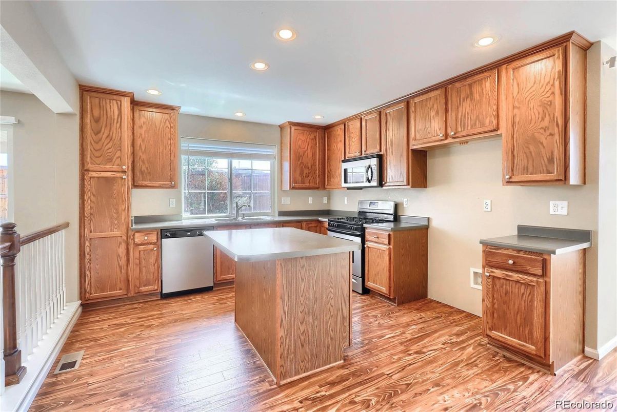 Interior, Kitchen, Recessed Lighting, Wood Texture Flooring