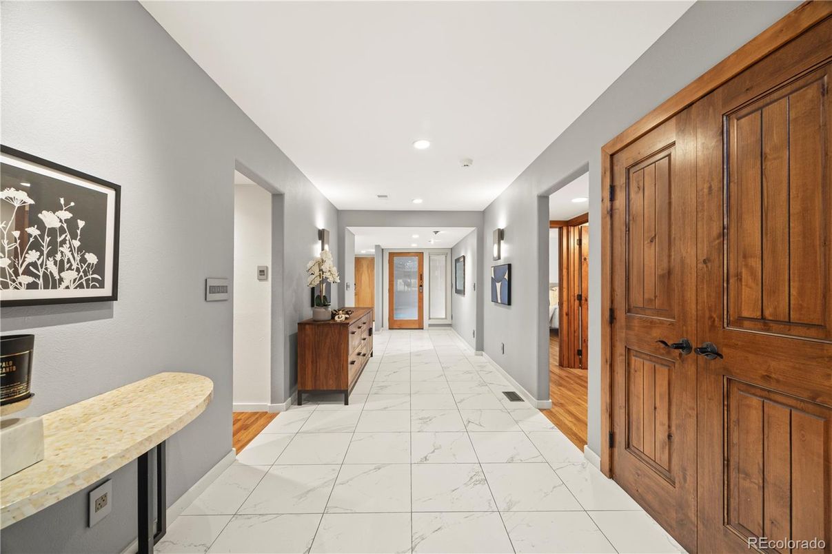 Interior, Marble, Recessed Lighting