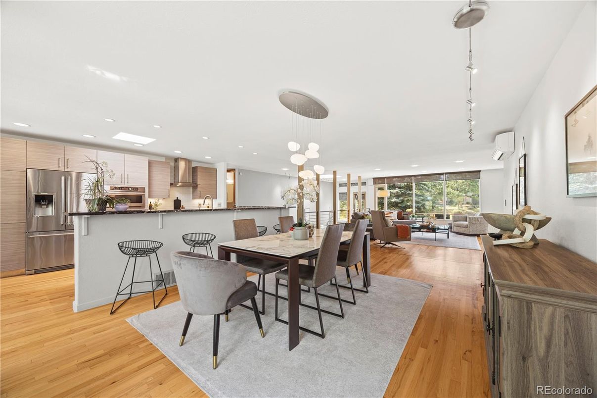 Dining room, Interior, Kitchen, Living room, Pendant Lights, Recessed Lighting, Stainless Steel Appliances, Wood Texture Flooring