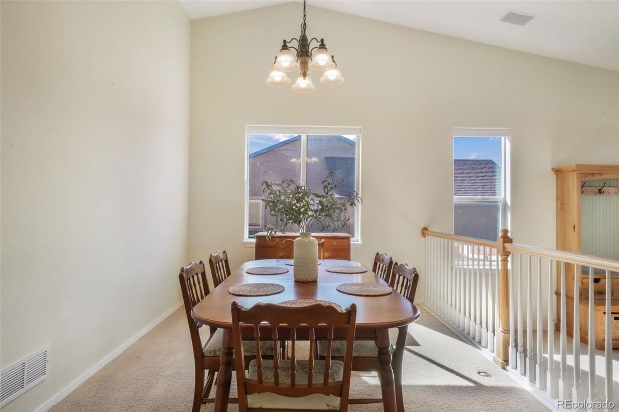 Chandelier, Dining room, Interior