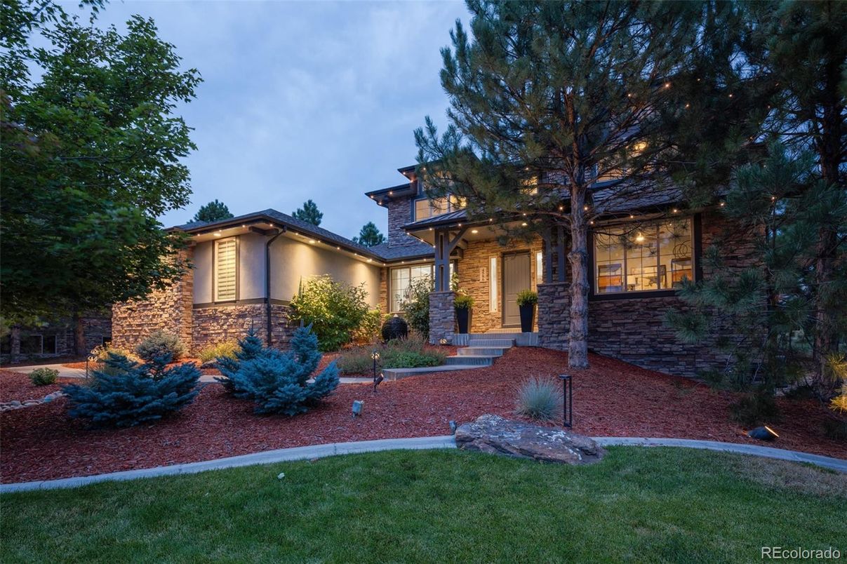 Backyard, Exterior, Facade, Mediterranean
