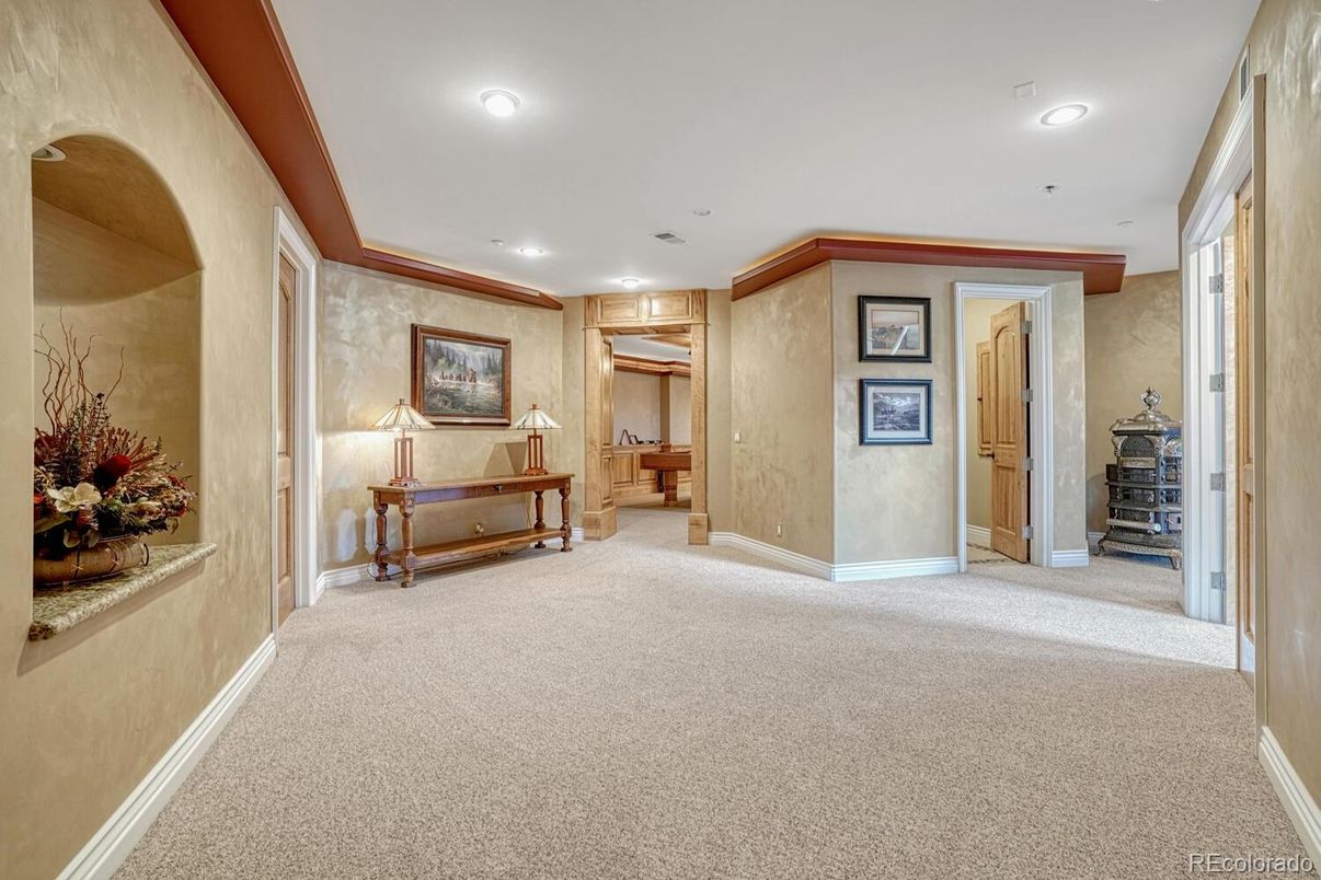 Interior, Recessed Lighting