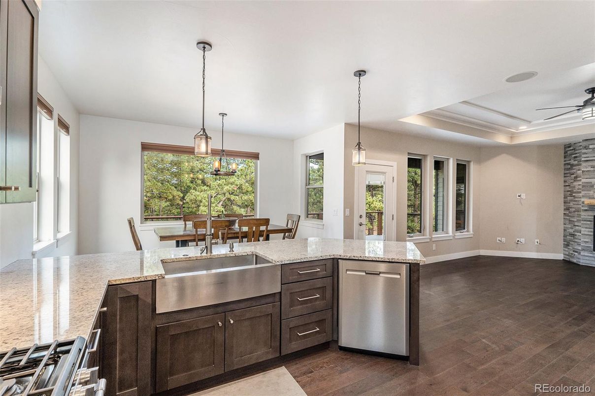 Dining room, Interior, Kitchen, Pendant Lights, Recessed Lighting, Wood Texture Flooring