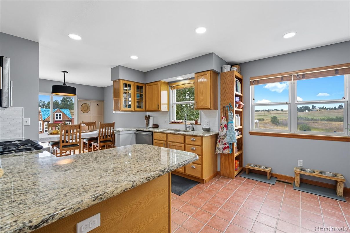 Dining room, Interior, Kitchen, Pendant Lights, Recessed Lighting