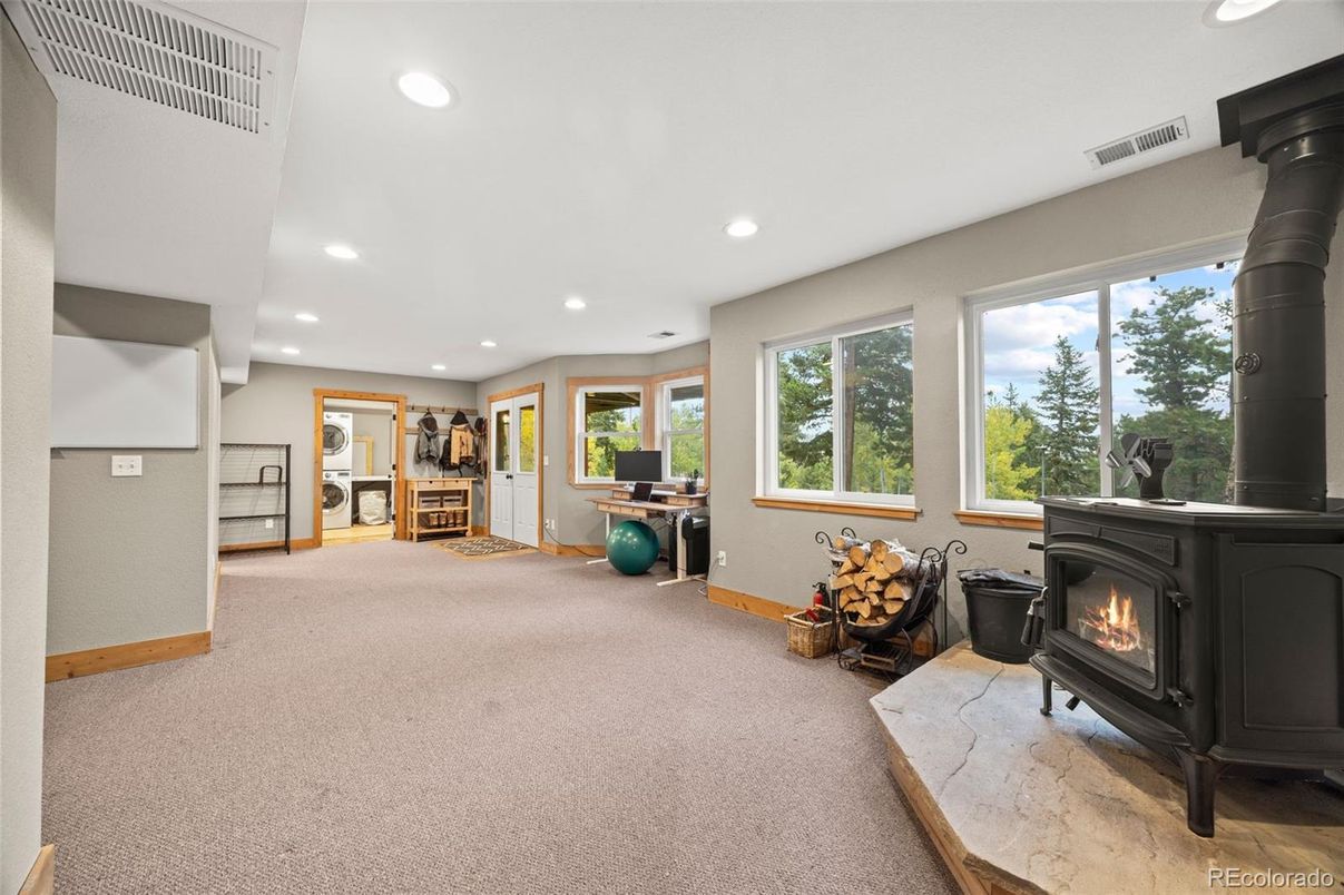 Fireplace, Interior, Recessed Lighting