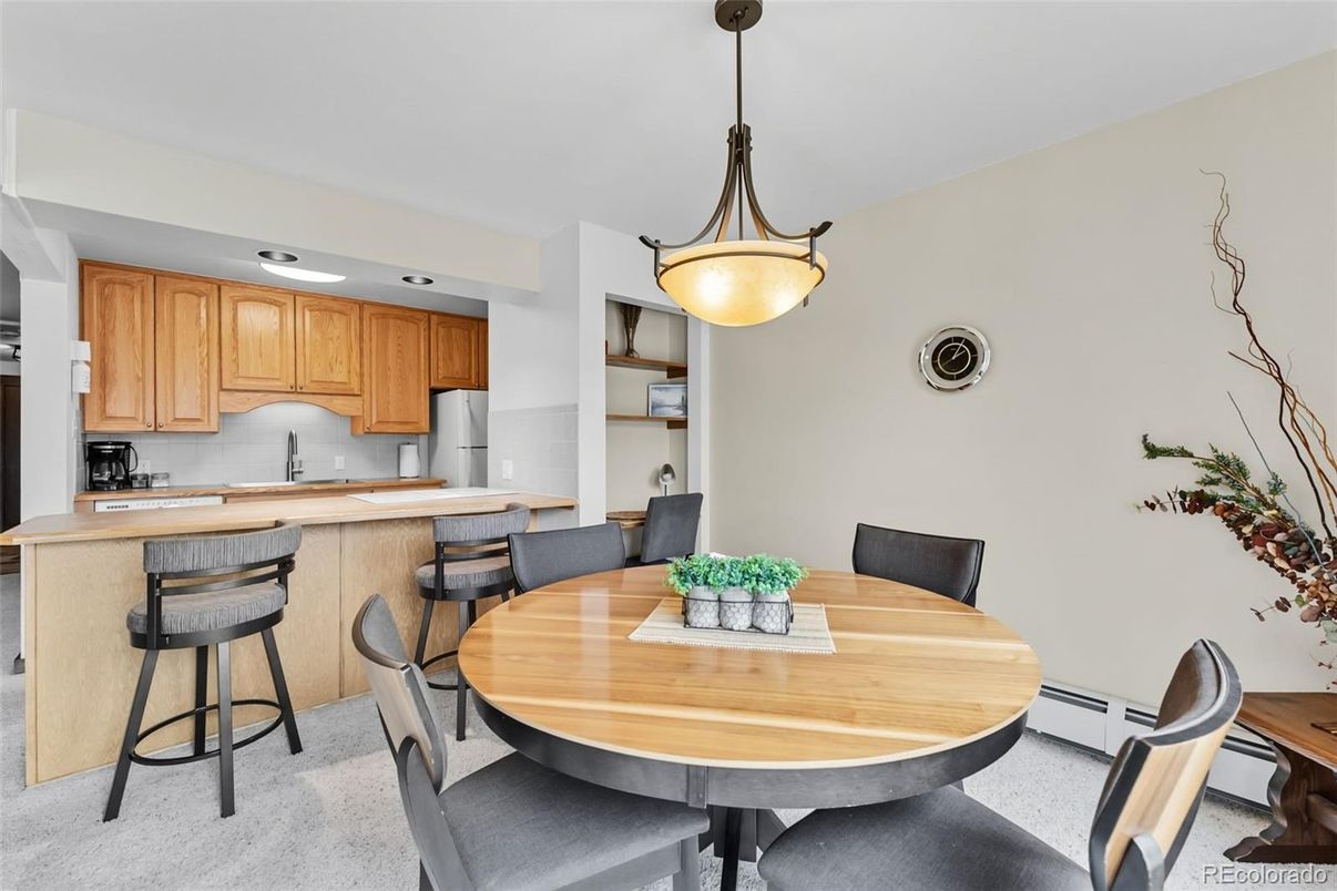 Dining room, Interior, Kitchen, Pendant Lights