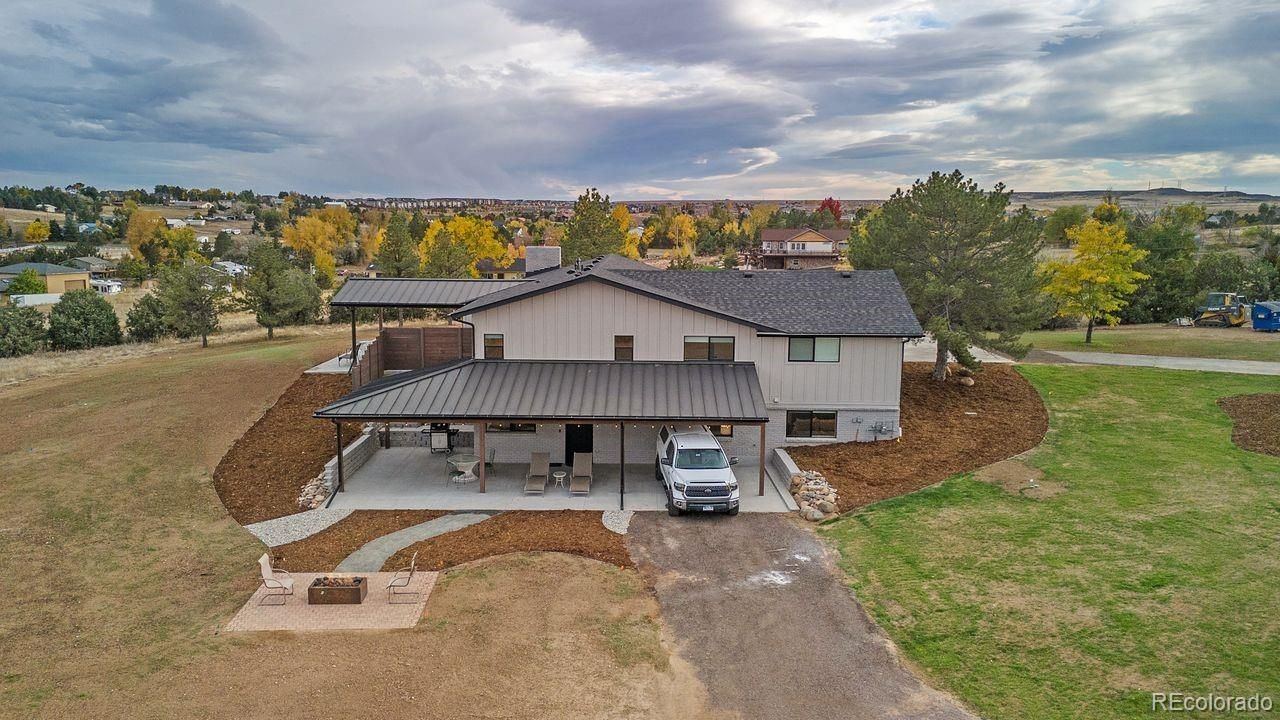 Exterior, Drone