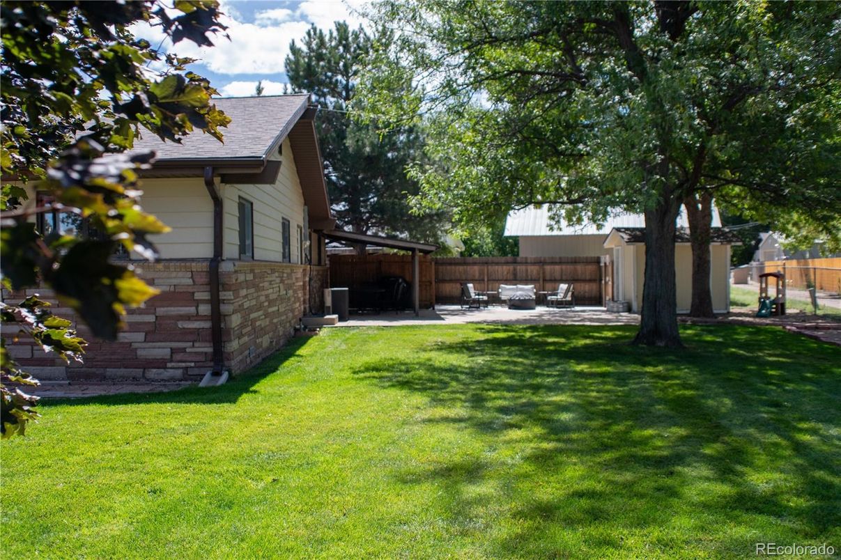 Backyard, Exterior, Playground