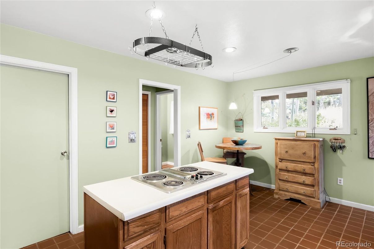 Interior, Kitchen, Recessed Lighting