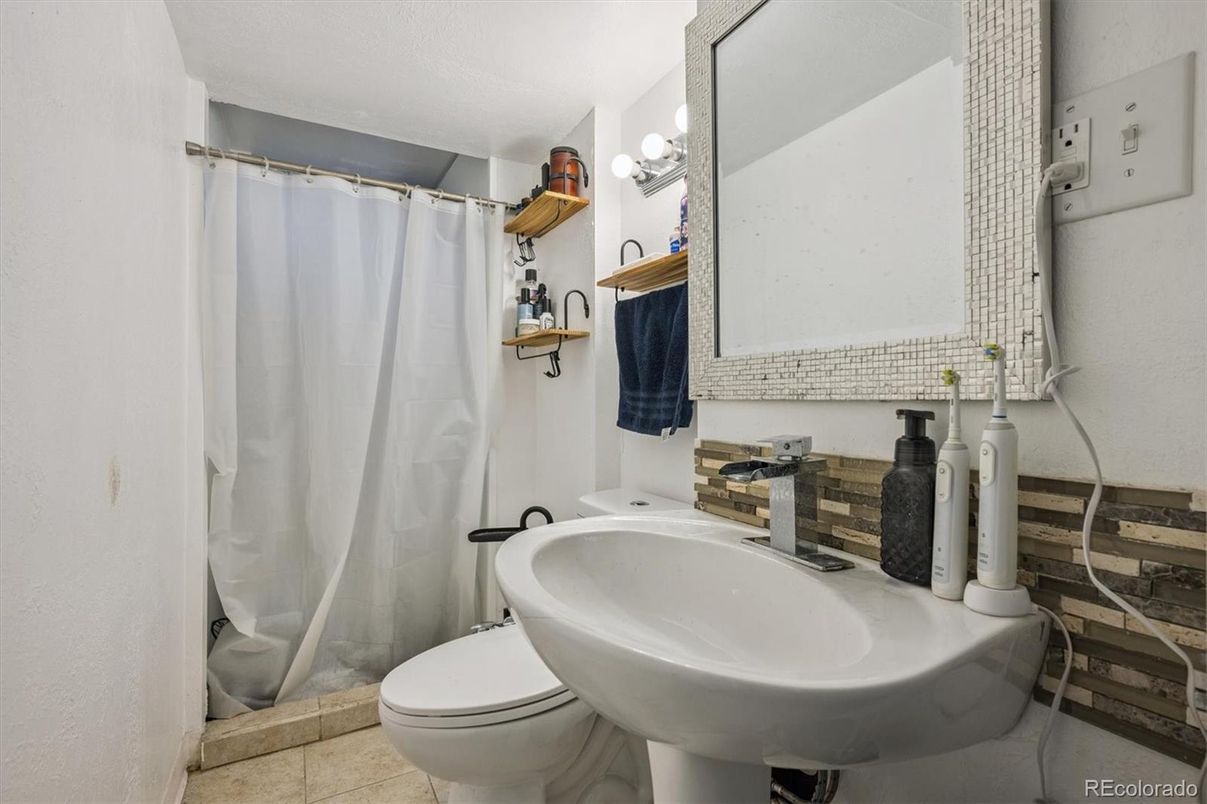 Bathroom, Interior