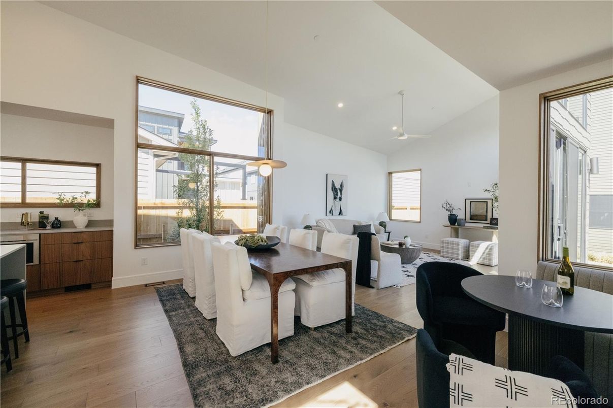 Dining room, Interior, Living room, Pendant Lights, Recessed Lighting, Wood Texture Flooring