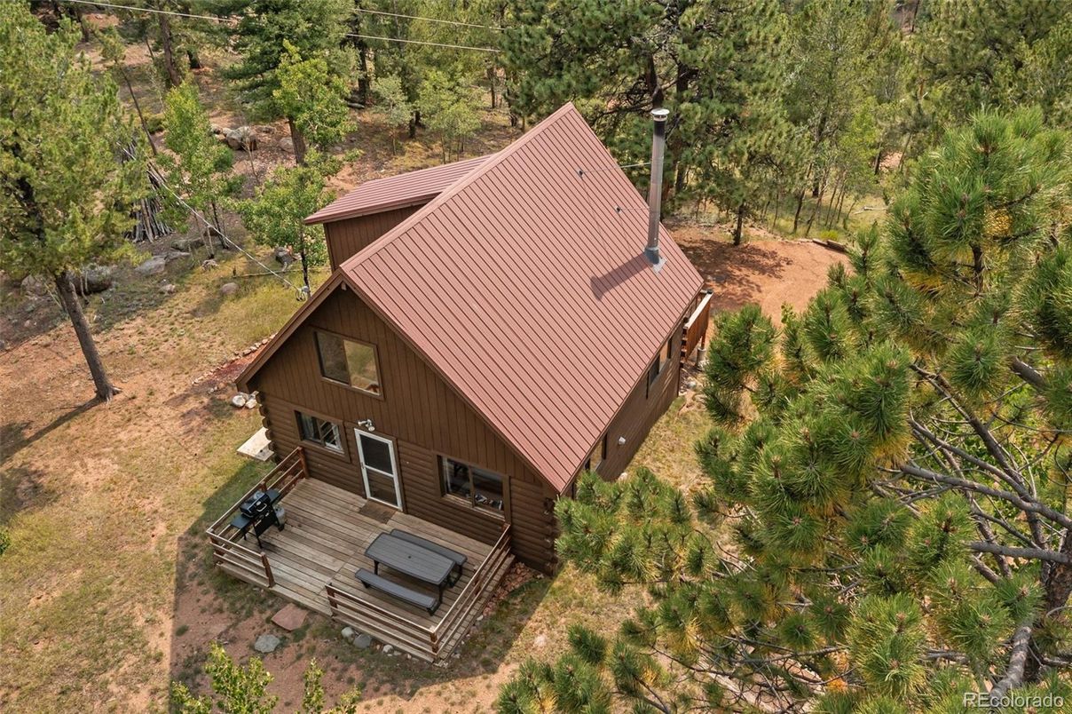 Exterior, Drone