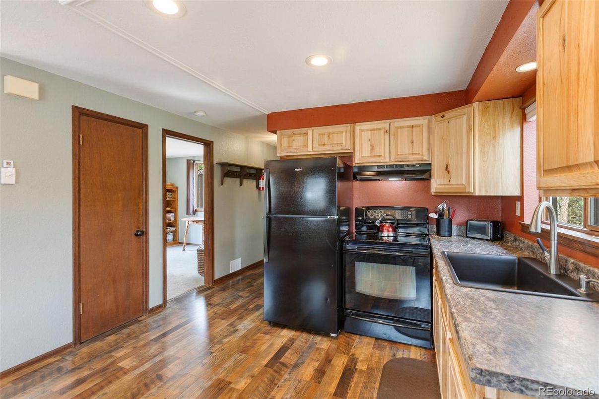 Interior, Kitchen, Recessed Lighting, Wood Texture Flooring