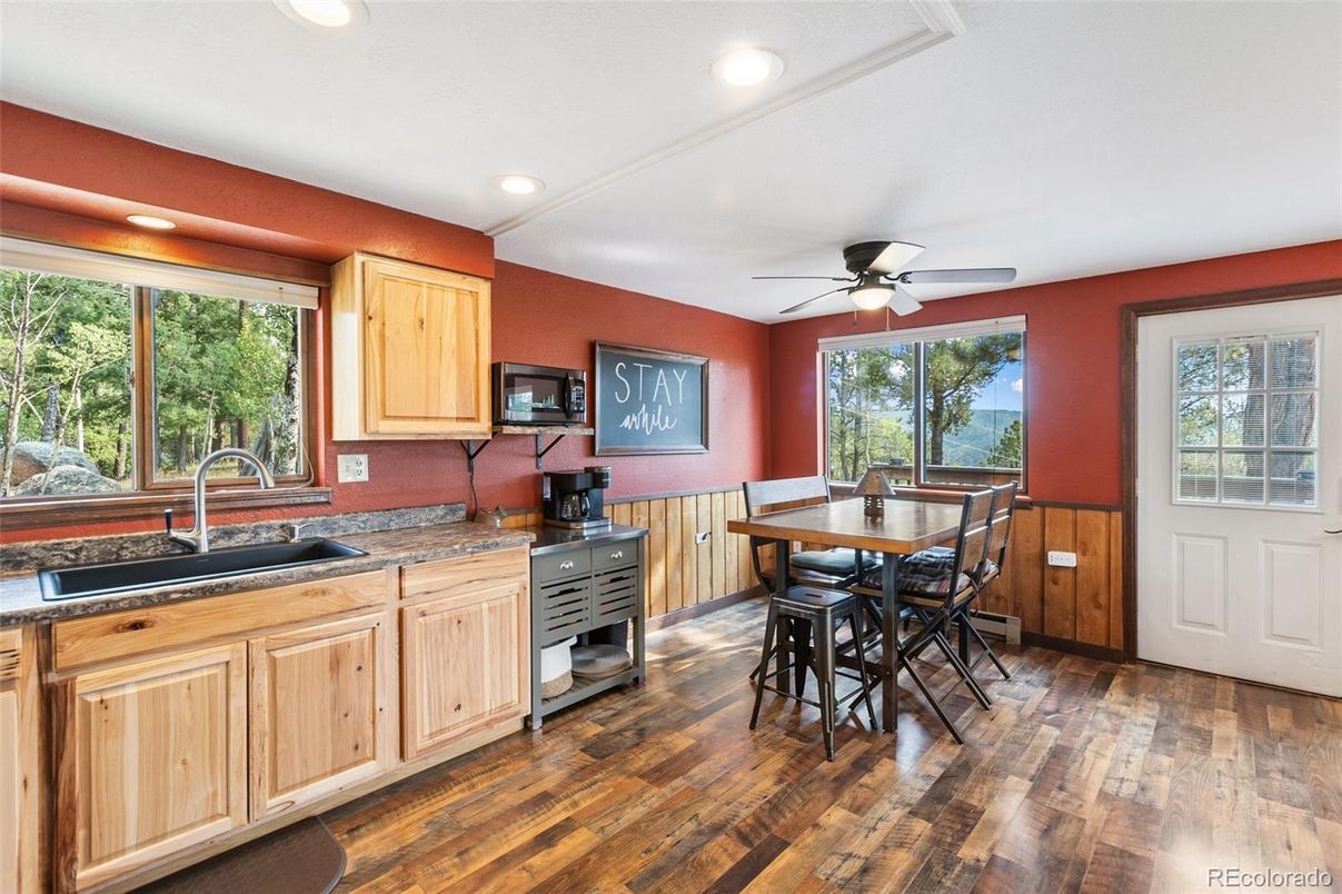 Dining room, Interior, Kitchen, Recessed Lighting, Wood Texture Flooring
