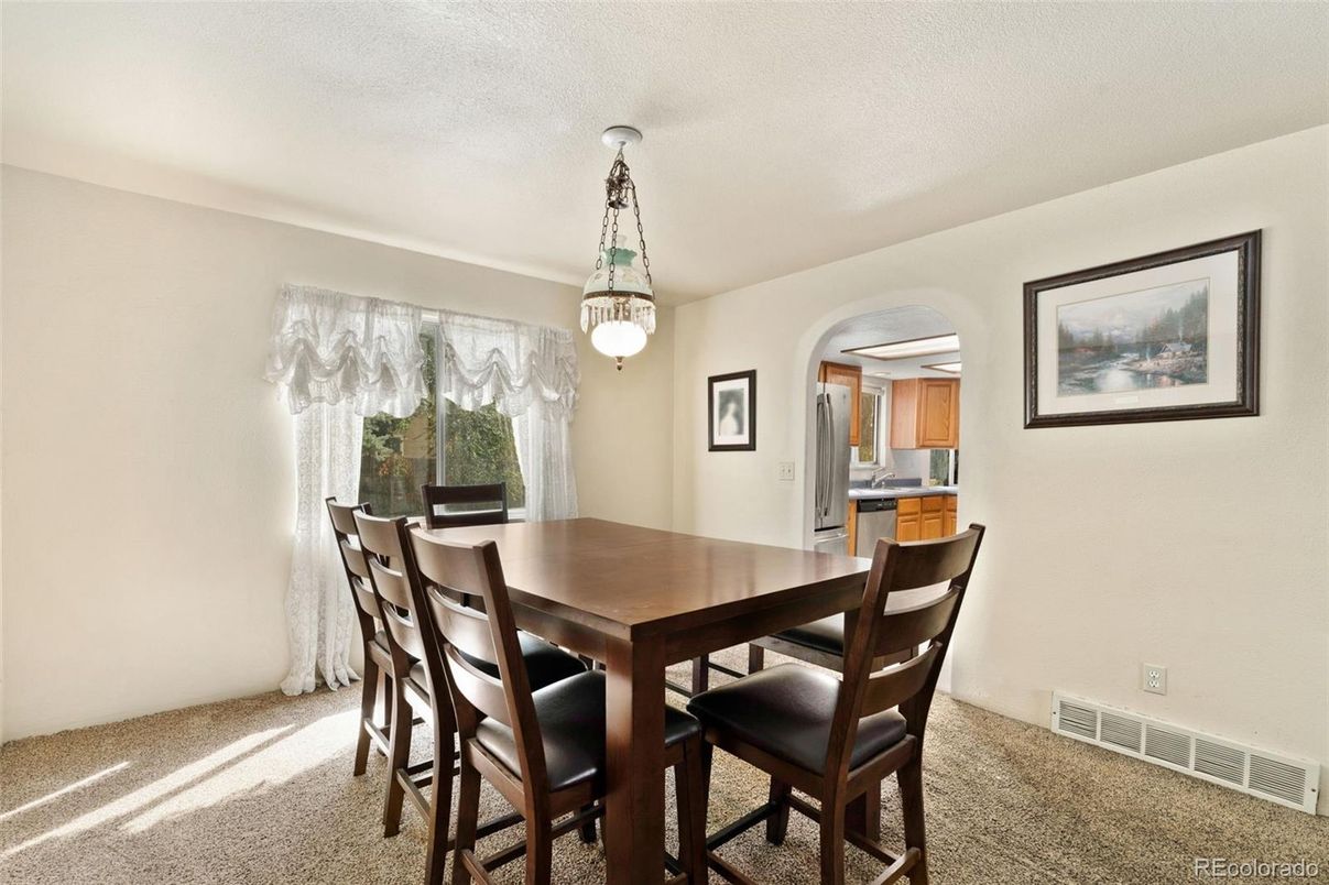Dining room, Interior, Kitchen, Pendant Lights