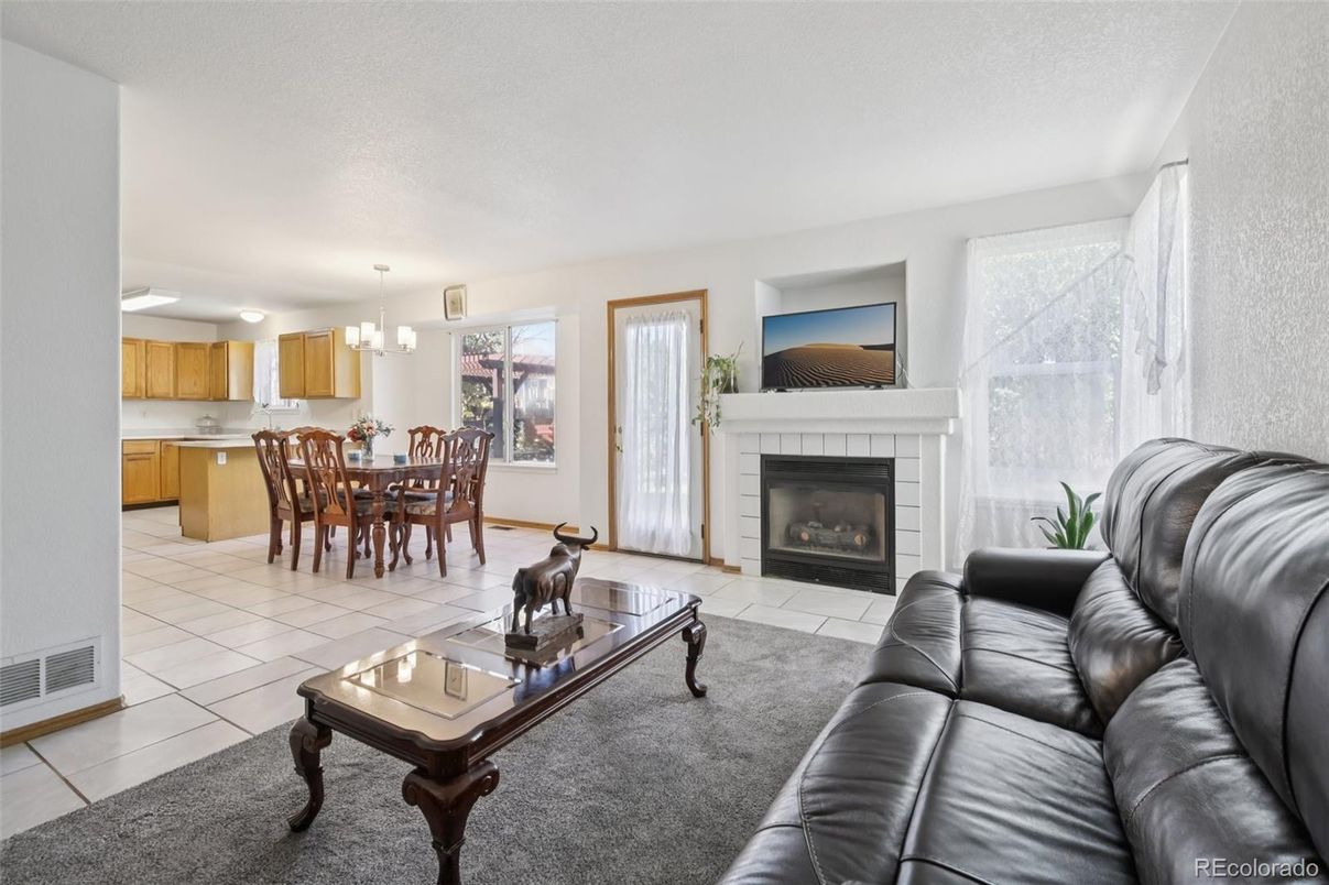 Dining room, Fireplace, Interior, Kitchen, Living room, Pendant Lights
