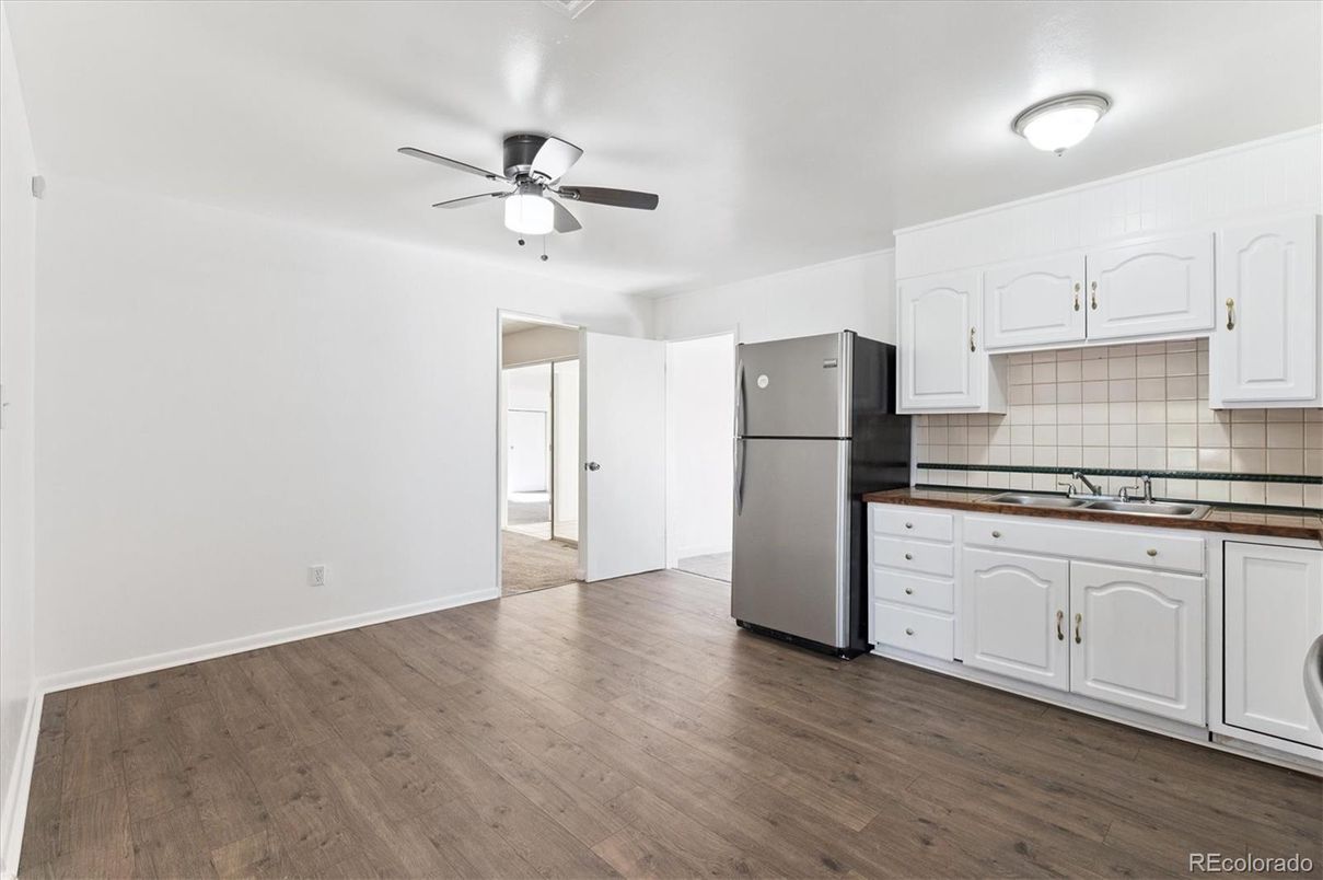Interior, Kitchen, Wood Texture Flooring