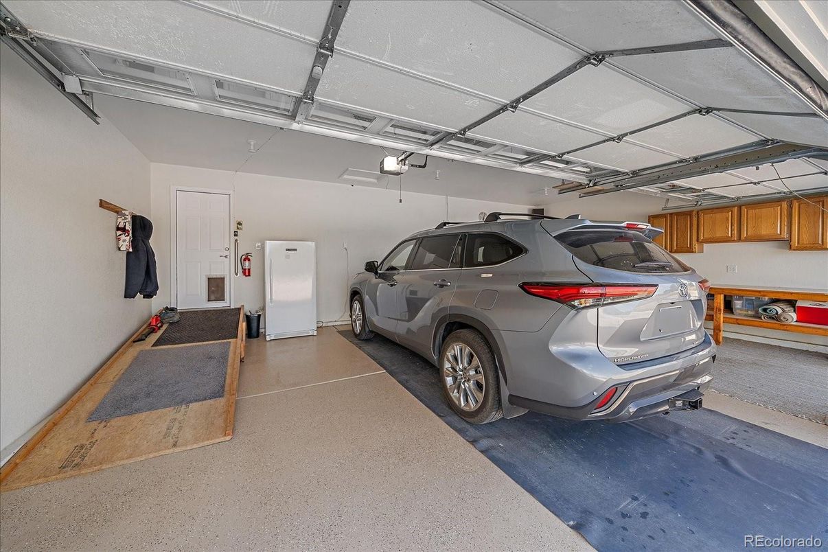Garage, Interior