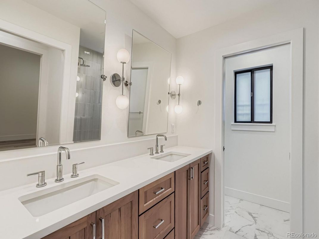 Bathroom, Dual Sink Vanities, Interior, Marble