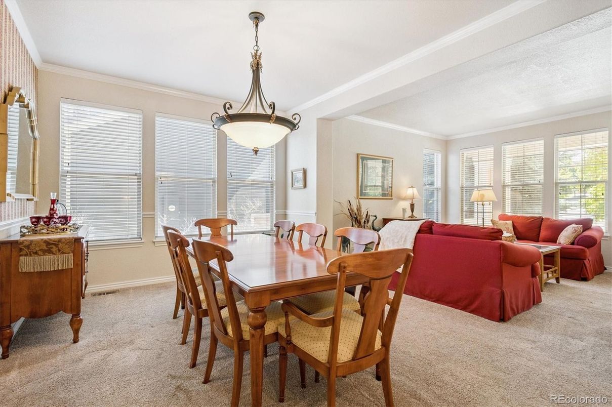 Dining room, Interior, Living room, Pendant Lights
