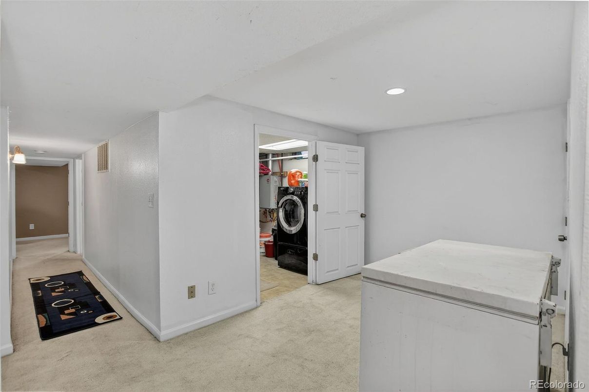 Interior, Recessed Lighting, Washer
