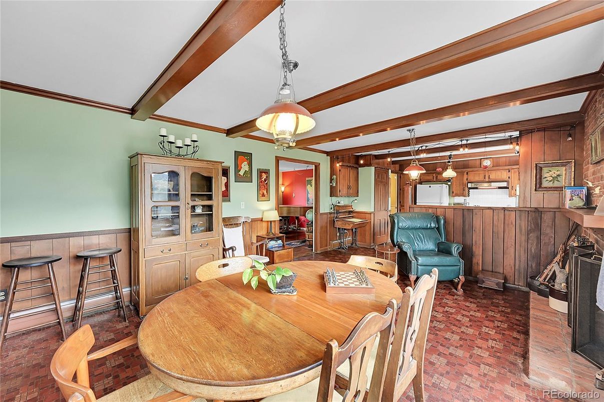 Dining room, Fireplace, Interior, Pendant Lights, Wooden Beams