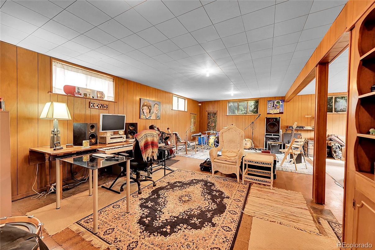 Home Office, Interior, Recessed Lighting, Wooden Walls