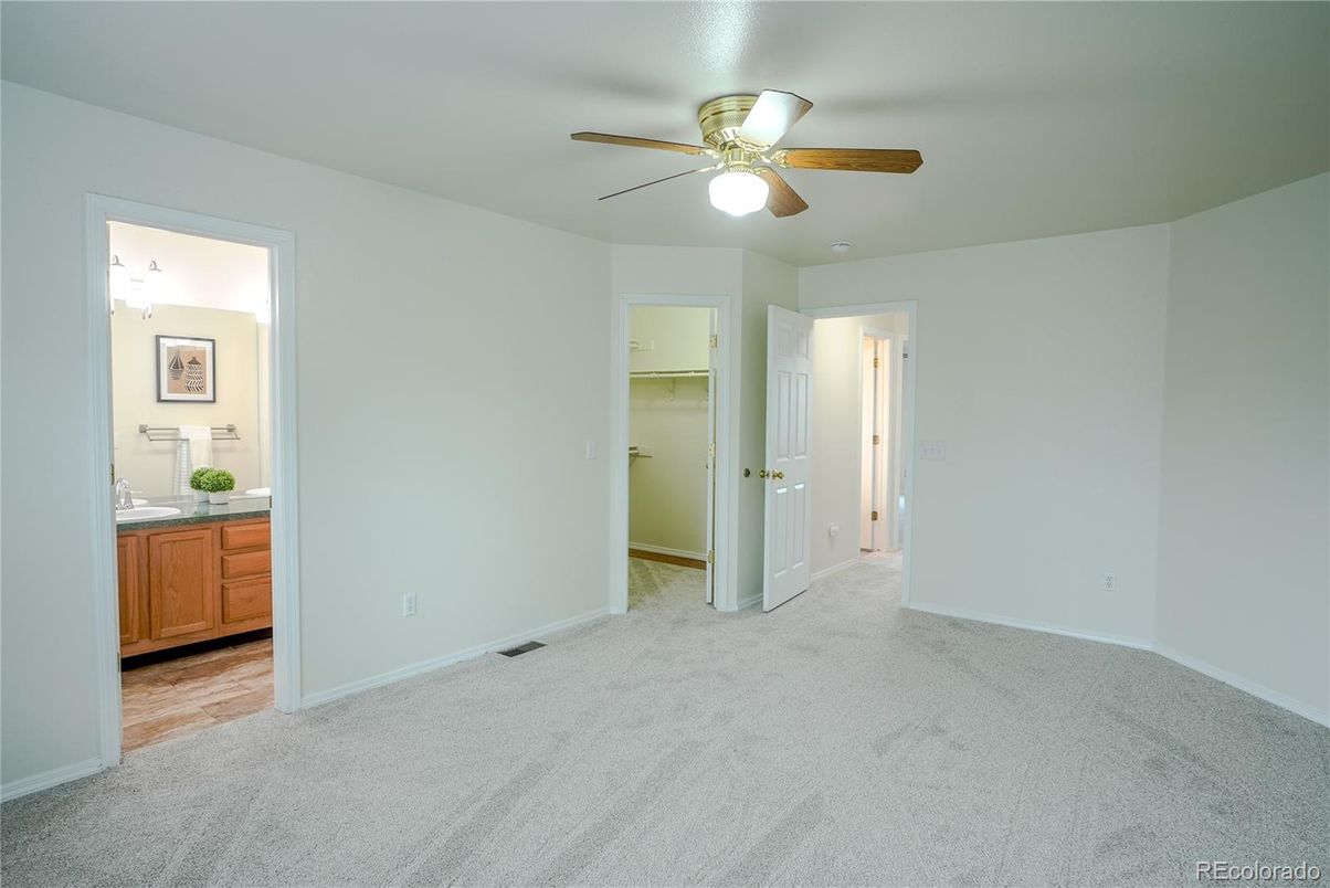 Bathroom, Empty room, Interior