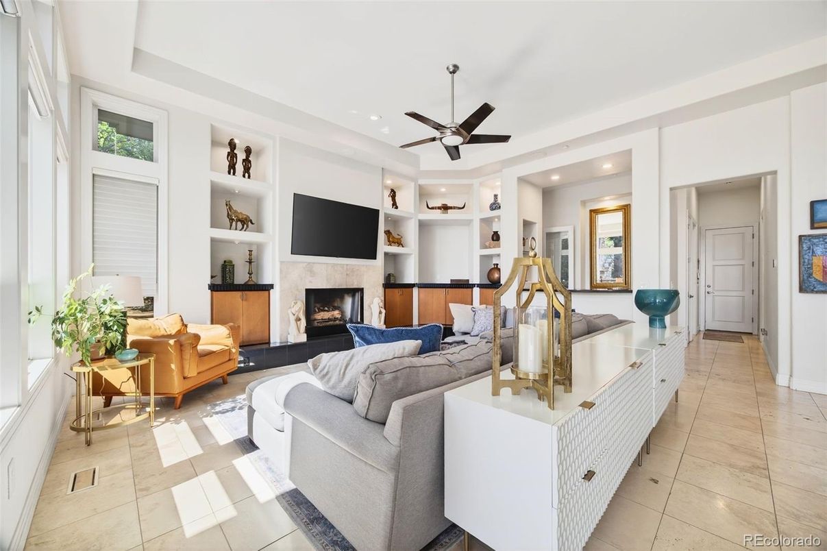 Fireplace, Interior, Living room, Recessed Lighting