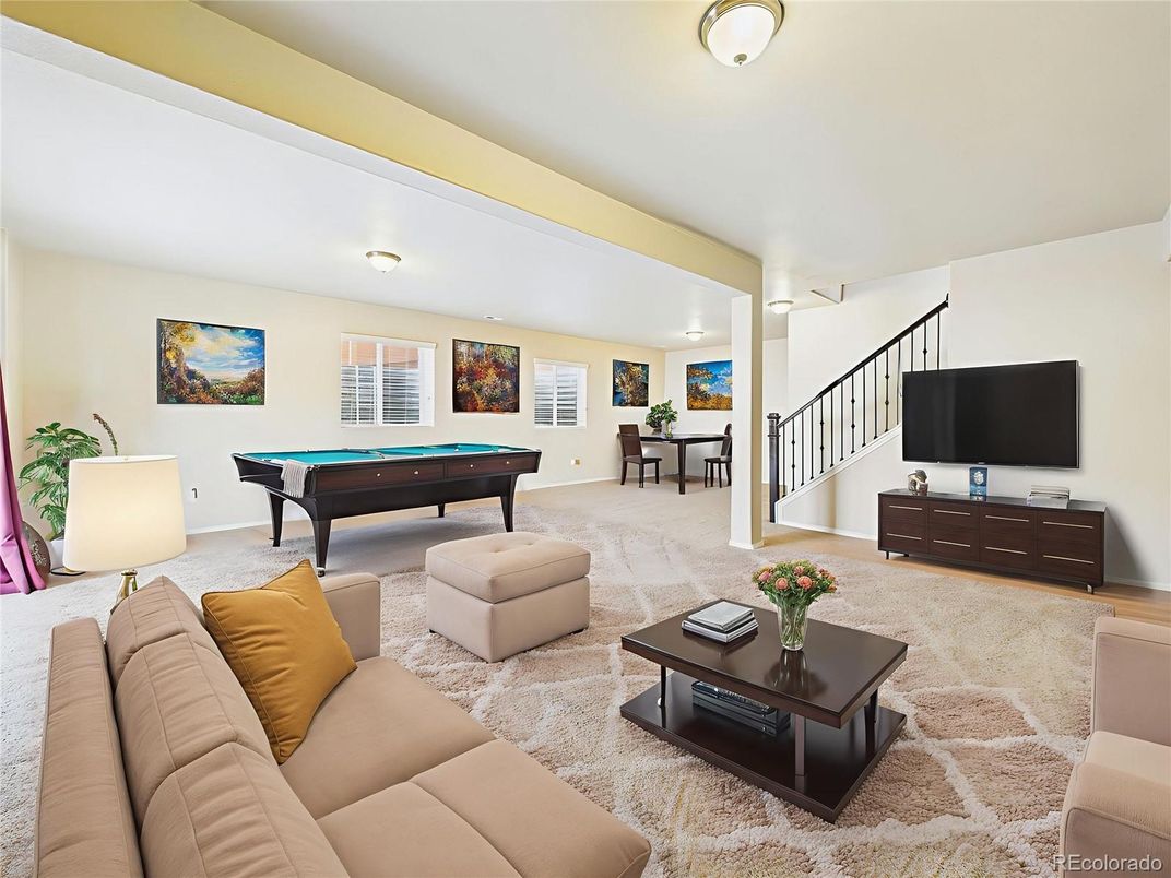 Billiard Table, Game Room, Interior, Living room